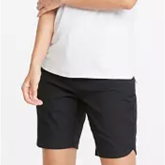 Puma women’s golf shorts - Picture 2 of 3